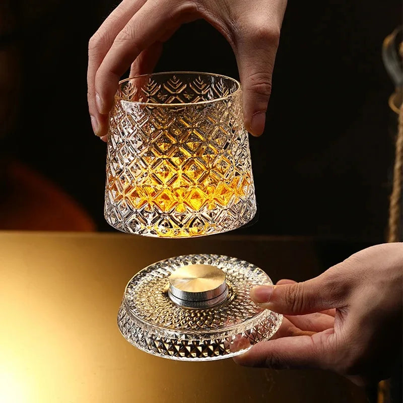Whiskey Glass The Crystal Rotates 360°