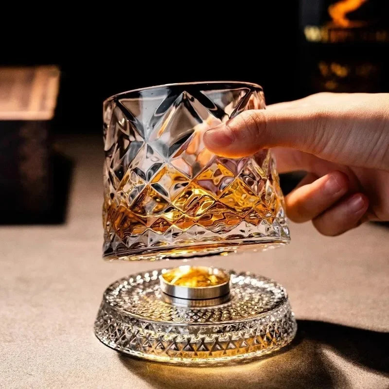 Whiskey Glass The Crystal Rotates 360°
